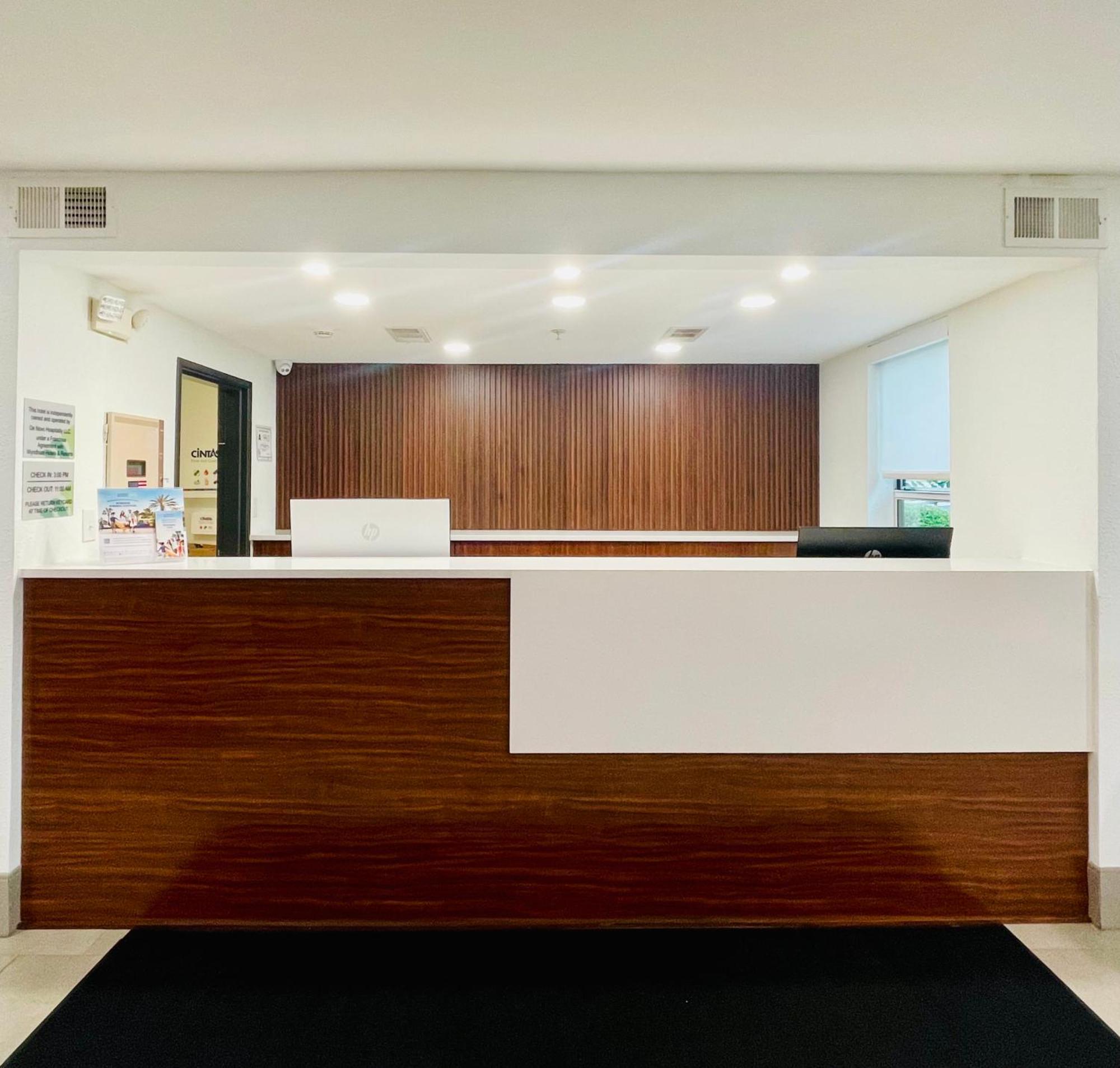 Hotel Wingate By Wyndham Matthews, Nc Exterior foto